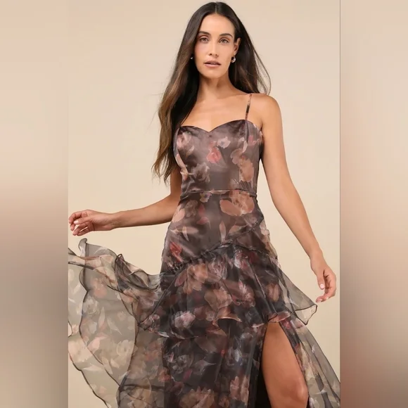 Lulus Exquisite Finesse Brown Floral Organza Ruffled Maxi Dress S Wedding  Prom is available for purchase on au PAY Market - Imported Goods Online  Store Co.Ltd. | au PAY Market - Online